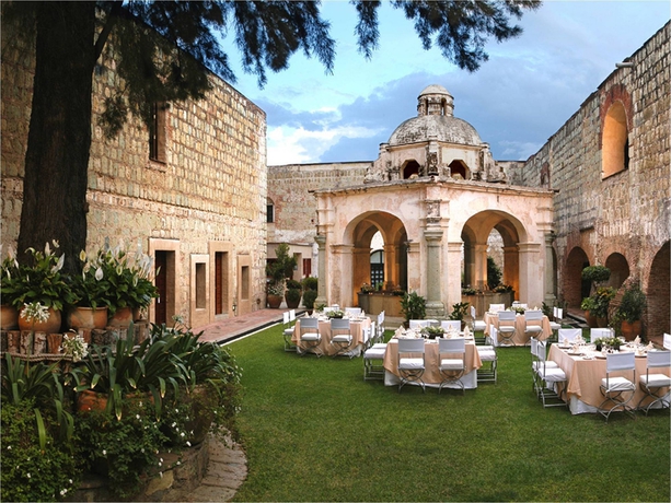 Imagen de los exteriores del Hotel Quinta Real Oaxaca. Foto 11