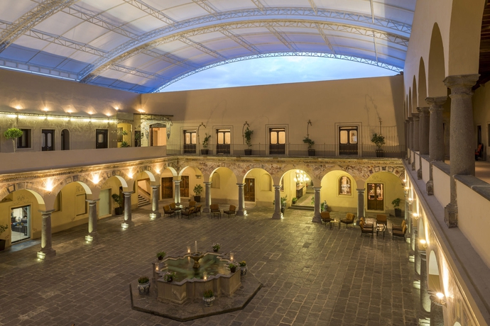 Imagen de los exteriores del Hotel Quinta Real Puebla. Foto 6