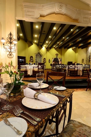 Imagen del bar/restaurante del Hotel Quinta Real Saltillo. Foto 2