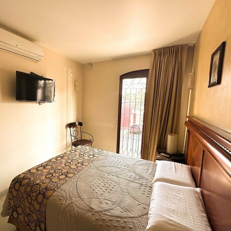 Imagen de la habitación del Hotel Quinta Roca. Foto 19