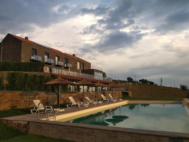 Imagen de la piscina del Hotel Quinta da Corujeira. Foto 16