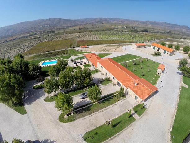 Imagen de los exteriores del Hotel Quinta da Terrincha. Foto 8