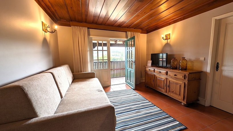 Imagen de la habitación del Hotel Quinta do Burgo. Foto 7