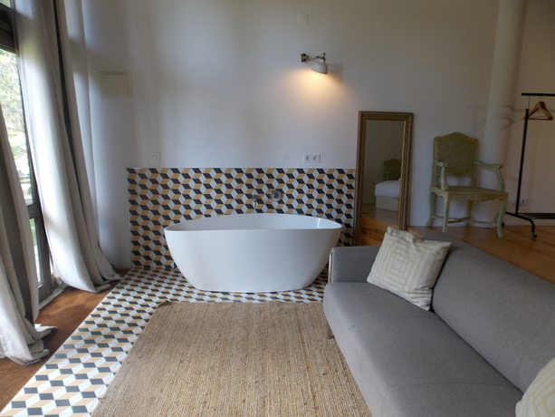 Imagen de la habitación del Hotel Quinta do Castanheiro. Foto 4