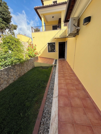 Imagen de los interiores del Hotel Quinta dos Amarelos Sesimbra. Foto 15