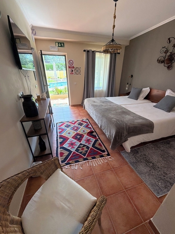 Imagen de la habitación del Hotel Quinta dos Amarelos Sesimbra. Foto 9