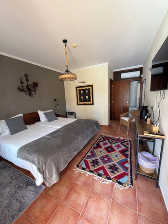 Imagen de la habitación del Hotel Quinta dos Amarelos Sesimbra. Foto 10