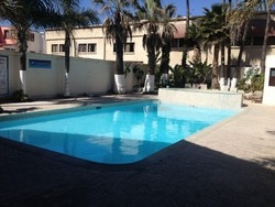 Imagen de la piscina del Hotel Quintas Del Sol. Foto 4