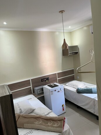 Imagen de la habitación del Hotel Quintino. Foto 20