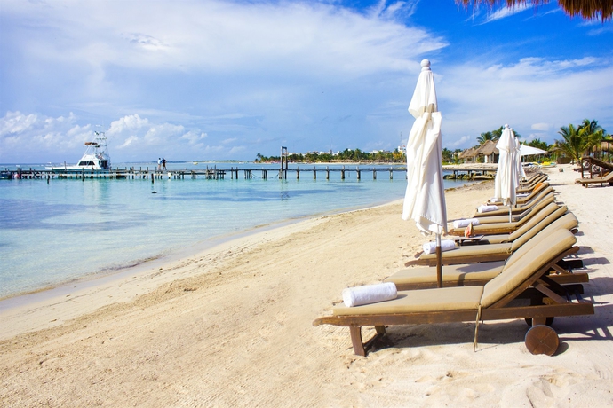 Imagen de los exteriores del Hotel Quinto Sole By Guruhotel. Foto 9