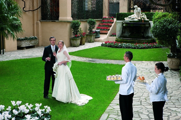 Imagen de los exteriores del Hotel Quirinale. Foto 11