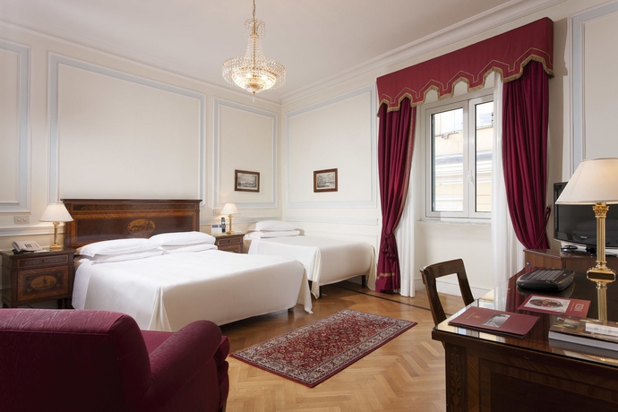 Imagen de la habitación del Hotel Quirinale. Foto 4