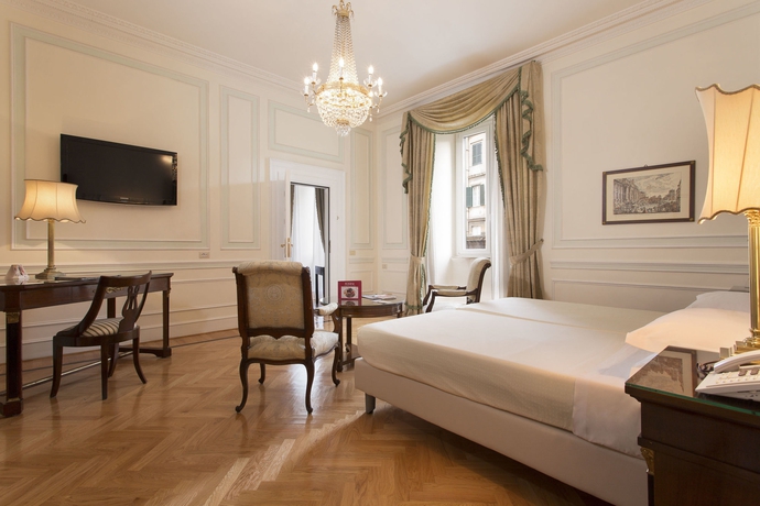 Imagen de la habitación del Hotel Quirinale. Foto 6