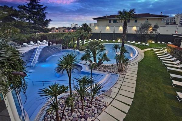 Imagen general del Hotel Quisisana, Abano Terme. Foto 5