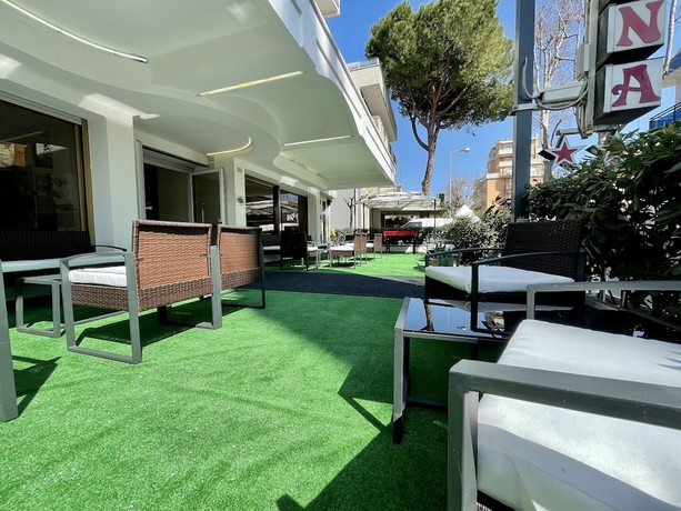 Imagen de los interiores del Hotel Quisisana Riccione. Foto 15