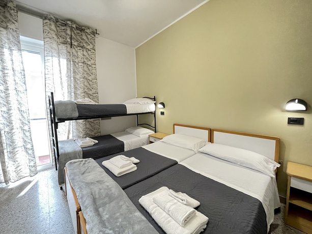 Imagen de la habitación del Hotel Quisisana Riccione. Foto 10