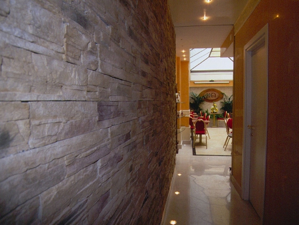 Imagen de los interiores del Hotel Quisisana, Termini. Foto 12