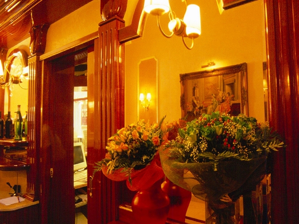 Imagen de los interiores del Hotel Quisisana, Termini. Foto 13