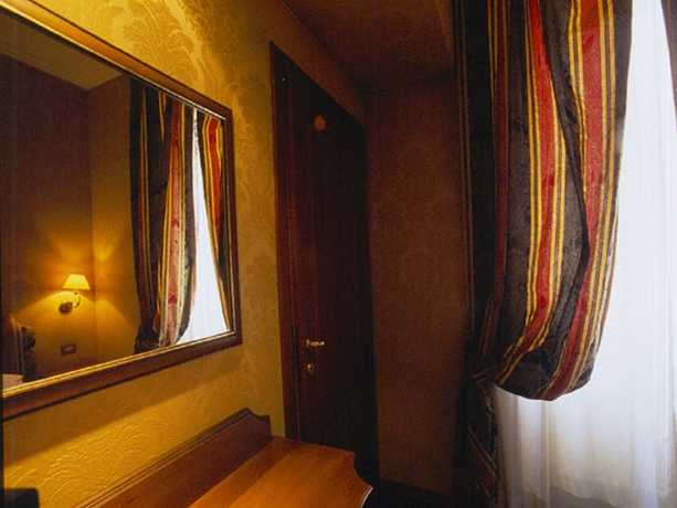 Imagen de la habitación del Hotel Quisisana, Termini. Foto 6