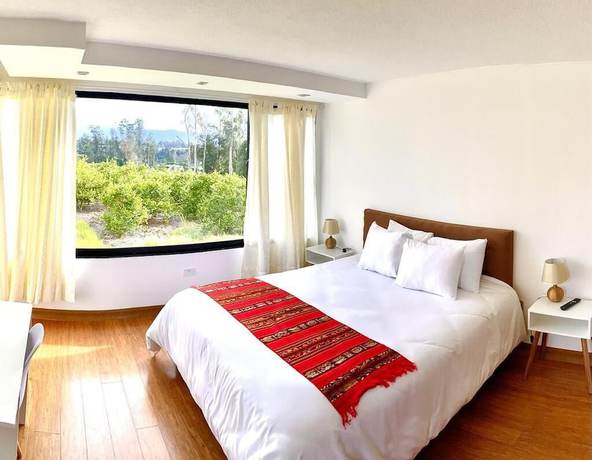 Imagen de la habitación del Hotel Quito Airport Suites. Foto 13