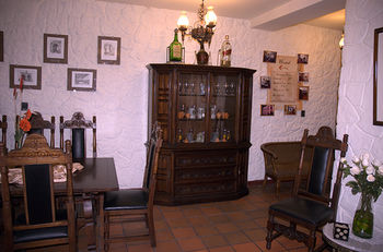 Imagen de la habitación del Hotel Quito Antiguo. Foto 9