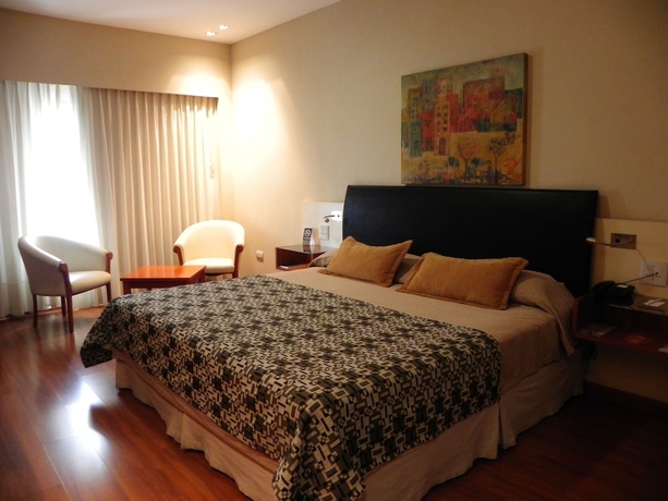 Imagen de la habitación del Hotel Quórum Cordoba - Resort Urbano. Foto 13