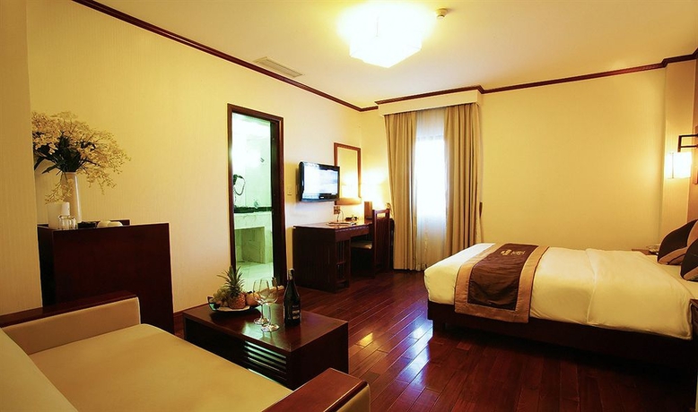 Imagen de la habitación del Hotel Quoc Hoa Premier. Foto 6