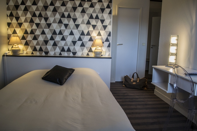 Imagen de la habitación del Hotel Quorum. Foto 9