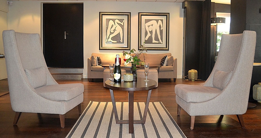 Imagen del bar/restaurante del Hotel Quorum. Foto 3