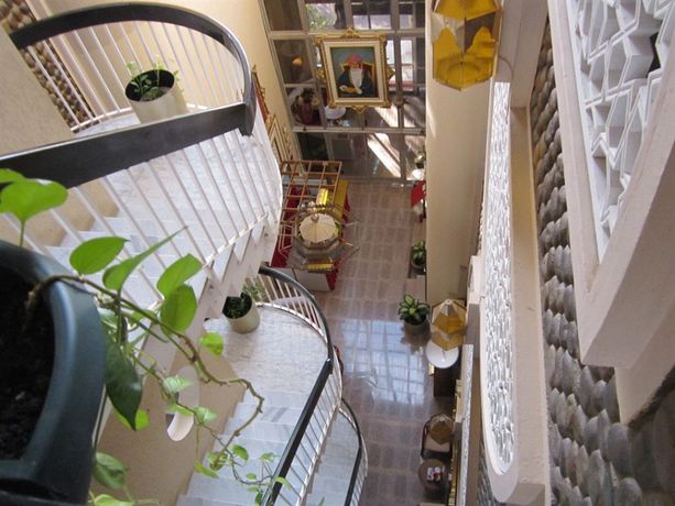 Imagen de los interiores del Hotel Qurum Beach. Foto 15