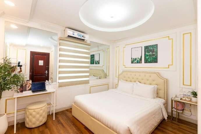 Imagen de la habitación del Hotel Quy Hung Hotel Central. Foto 19