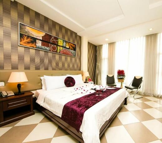 Imagen de la habitación del Hotel Quy Hung Hotel Central. Foto 23