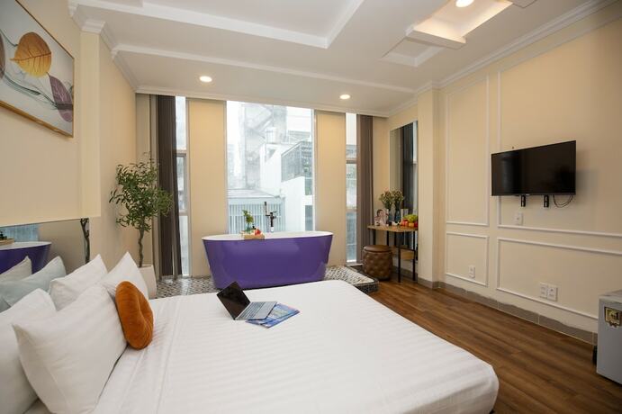 Imagen de la habitación del Hotel Quy Hung Hotel Central. Foto 29
