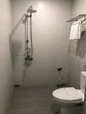 Imagen general del Hotel Quynh Huong. Foto 6