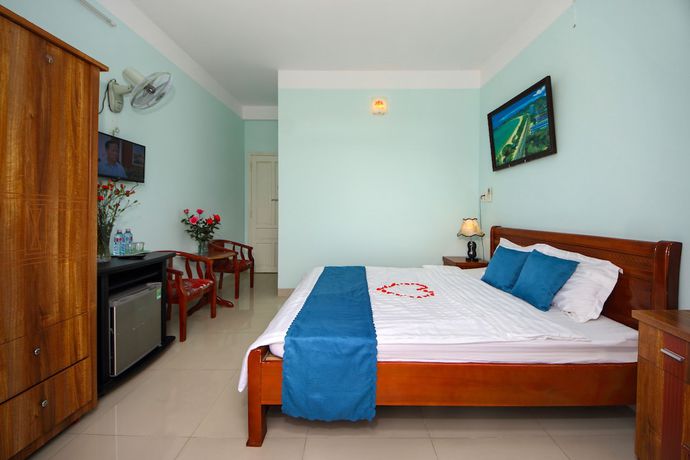 Imagen de la habitación del Hotel Quynh Long Villa. Foto 4