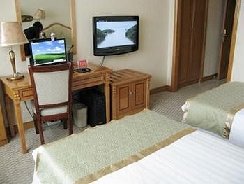 Imagen de la habitación del Hotel Quzhou City Jinmao. Foto 3