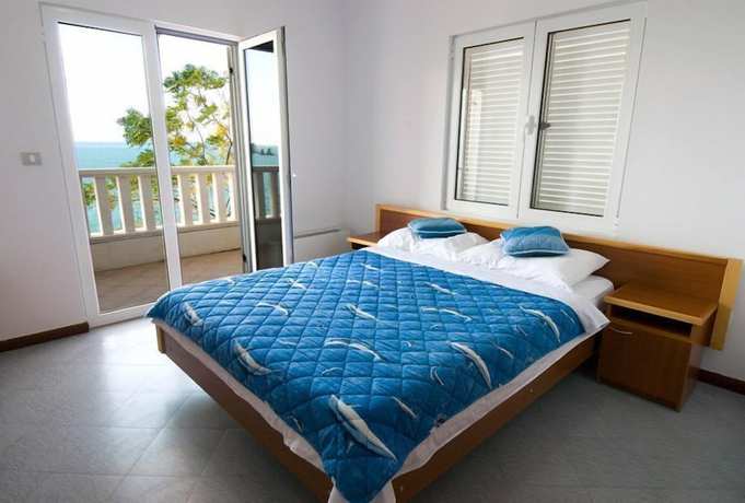 Imagen de la habitación del Hotel R. Foto 11