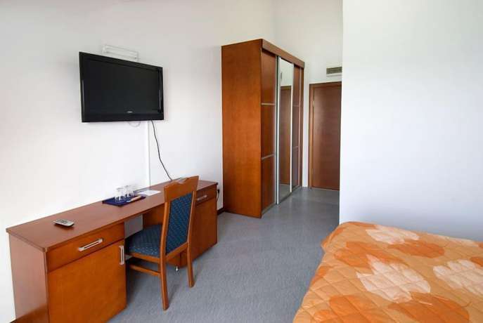 Imagen de la habitación del Hotel R. Foto 13