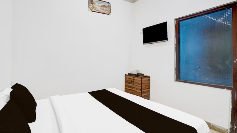 Imagen de la habitación del Hotel R K Palace Agra. Foto 4