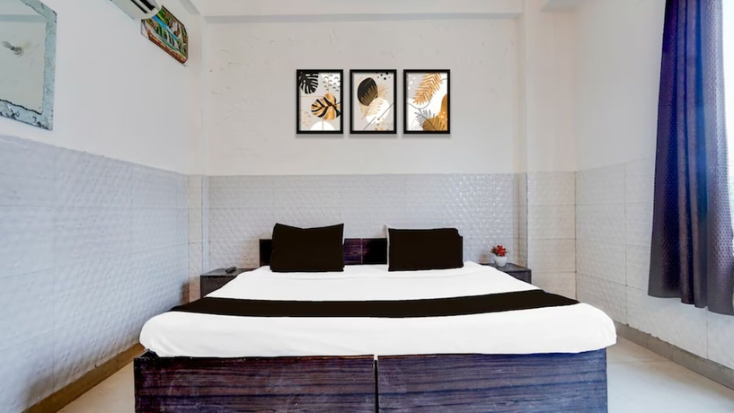 Imagen de la habitación del Hotel R K Palace Agra. Foto 5