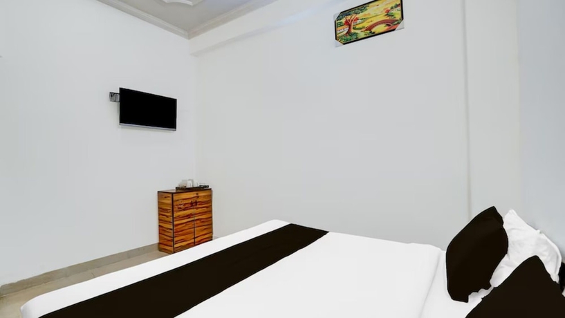 Imagen de la habitación del Hotel R K Palace Agra. Foto 7
