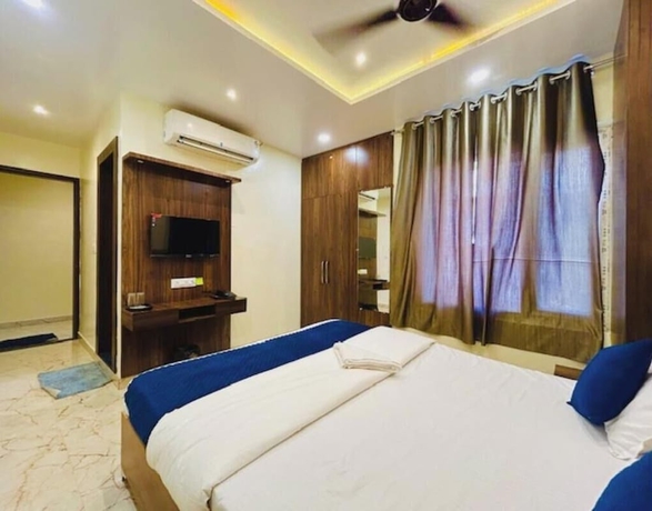 Imagen de la habitación del Hotel R K Palace, Varanasi. Foto 3