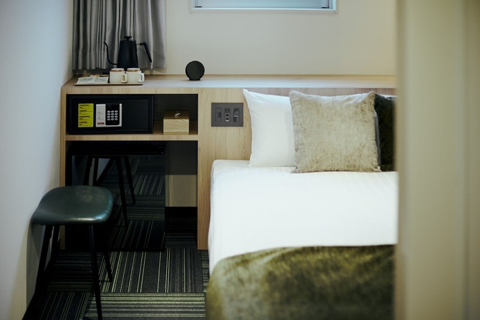 Imagen de la habitación del Hotel R Kansai Airport. Foto 9