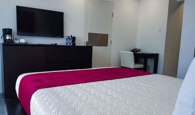 Imagen de la habitación del Hotel R Kingston. Foto 4