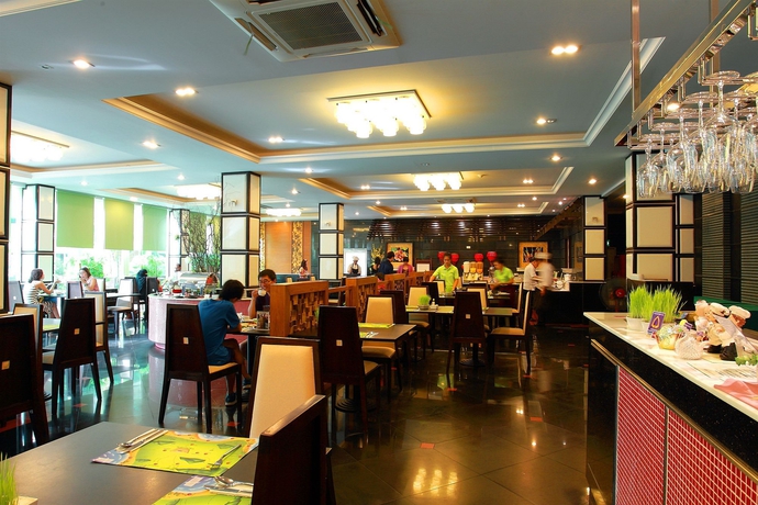 Imagen del bar/restaurante del Hotel R Mar Resort and Spa. Foto 3