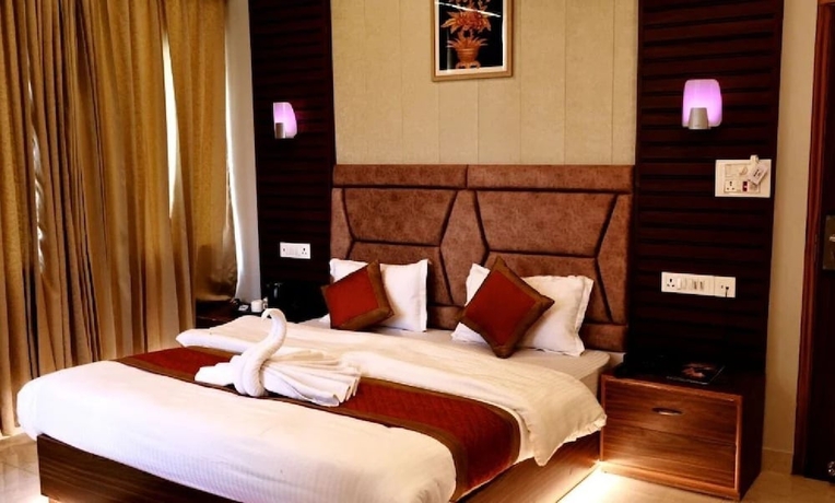Imagen de la habitación del Hotel R Narayan Pleasant Inn - Guptkashi. Foto 6