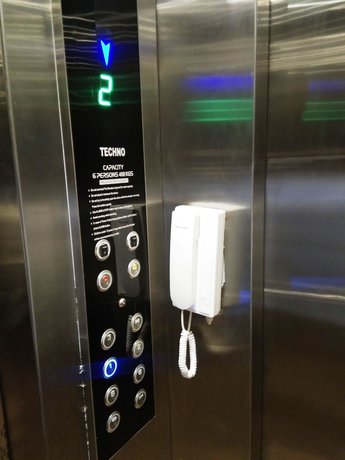 Imagen de los interiores del Hotel R P. Foto 18