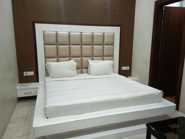 Imagen de la habitación del Hotel R P. Foto 4