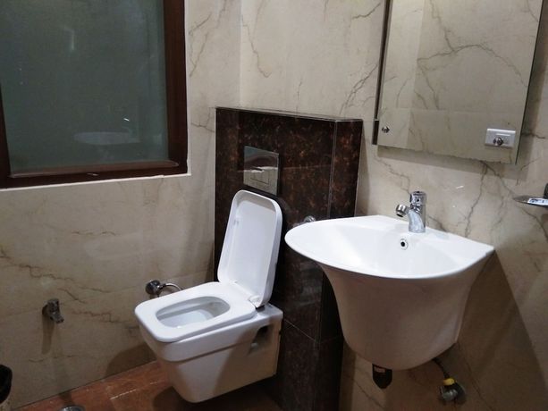 Imagen de la habitación del Hotel R P. Foto 9
