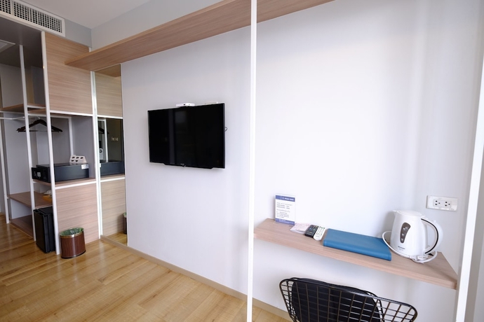 Imagen de la habitación del Hotel R Photo. Foto 12